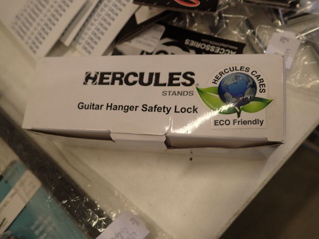 861644-17 Music & drum accessories