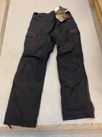 901123-1 Pants Help goretex with built-in knee pads