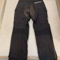 901123-2 Pants Help goretex with built-in knee pads