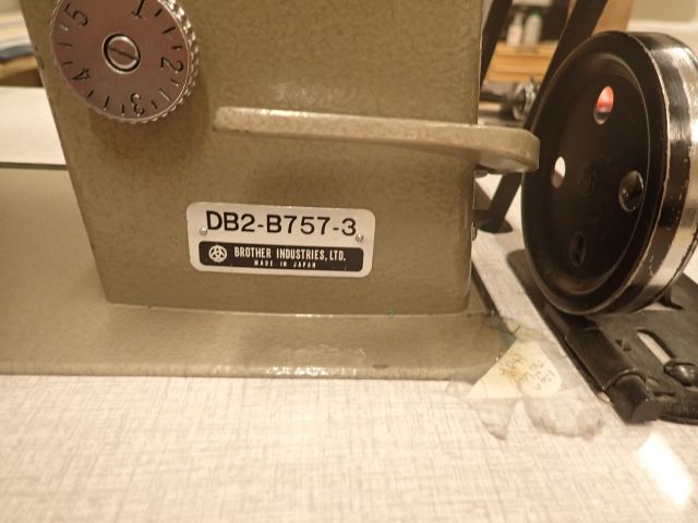 900802-6 Sewing machine Brother DB2-B757-3