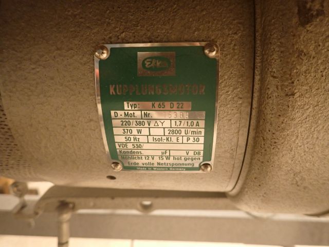 900802-8 Sewing machine Brother DB2-B757-3