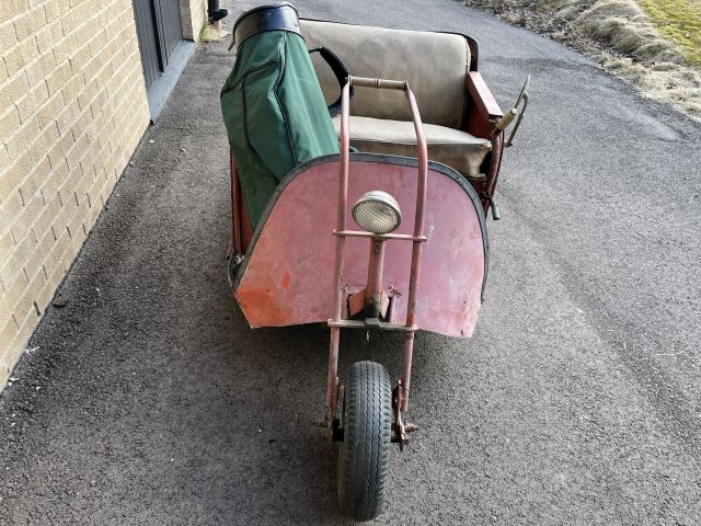 900778-7 El golfbil 50 talet