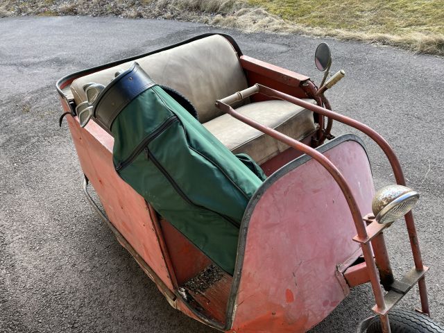 900778-8 El golfbil 50 talet