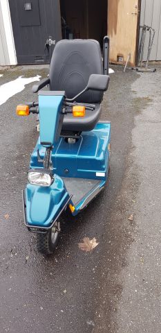 900342-4 Promenadscooter Mini Crosser 130 S