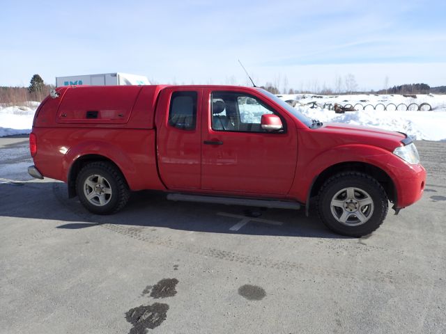 861665-4 Nissan King Cab Navara 2.5 dCi - 2012