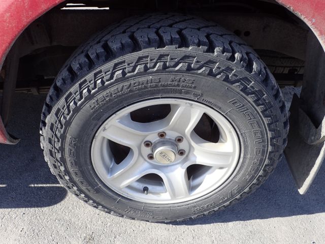 861665-9 Nissan King Cab Navara 2.5 dCi - 2012
