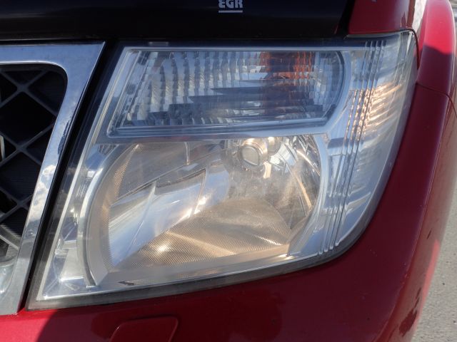861665-33 Nissan King Cab Navara 2.5 dCi - 2012