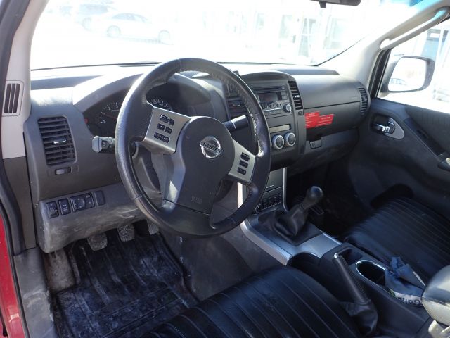 861665-61 Nissan King Cab Navara 2.5 dCi - 2012