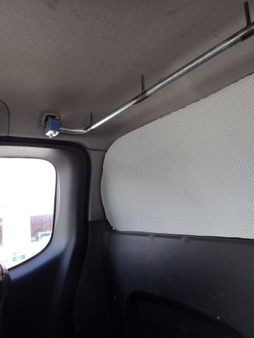 861665-80 Nissan King Cab Navara 2.5 dCi - 2012