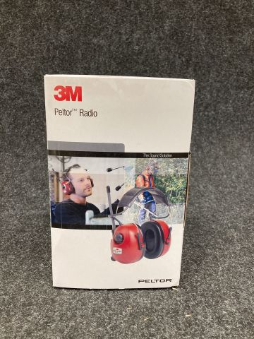 901372-3 6 hearing protection 3M Peltor radio with helmet mount
