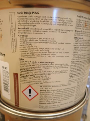 861674-6 Wood oil Brownish 12 liters