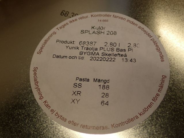 861674-9 Wood oil Brownish 12 liters