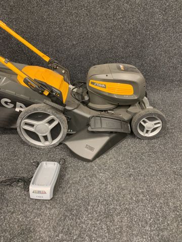 901854-10 Lawn mower battery-powered STIGA Combi 748 SQ AE