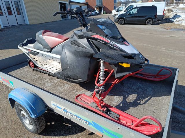 754384-1 Racing scooter project Lynx Rave Re 800 Pt - 2009 JNN514