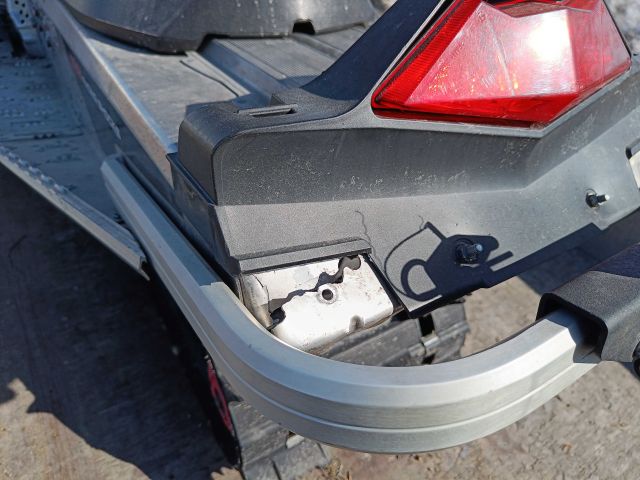 754384-20 Racing scooter project Lynx Rave Re 800 Pt - 2009 JNN514