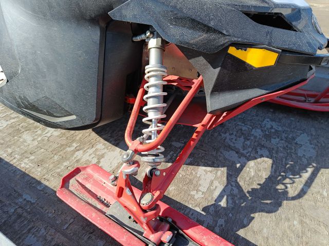 754384-31 Racing scooter project Lynx Rave Re 800 Pt - 2009 JNN514