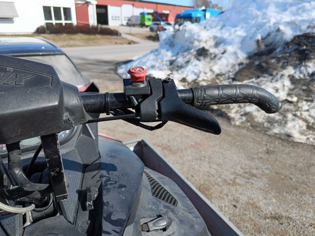 754384-48 Racing scooter project Lynx Rave Re 800 Pt - 2009 JNN514