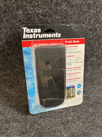 901864-2 Graphing Calculator Texas Instruments TI-82 STATS