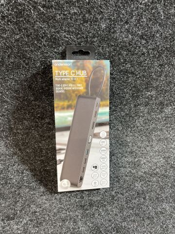 901908-2 10-in-1 USB-C Hub Andersson Type-C Hub 10 ports