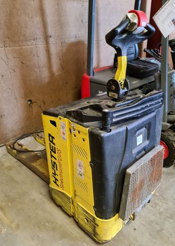 845872-2 Low lifter Hyster P2.0S FBW