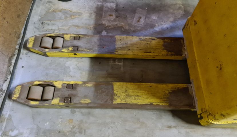 845872-3 Low lifter Hyster P2.0S FBW