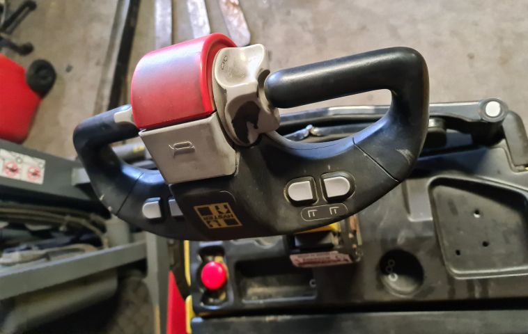 845872-5 Low lifter Hyster P2.0S FBW