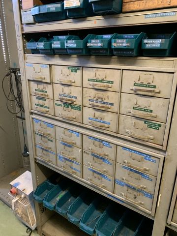 760197-15 Sheet metal shelves 24 sections