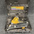 902575-1 Nail gun Dewalt DCN692