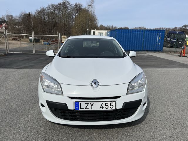 895190-8 Renault Megane Grandtour 1.6 E85 - 2011