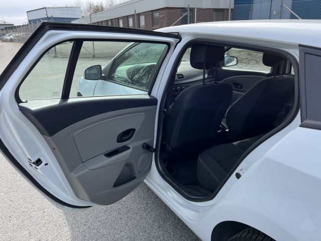 895190-28 Renault Megane Grandtour 1.6 E85 - 2011