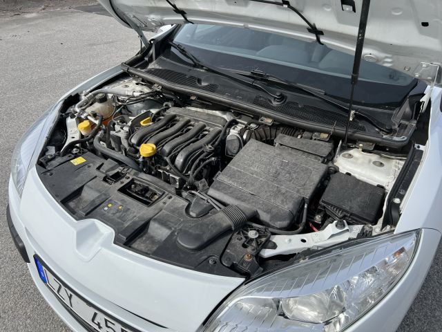 895190-37 Renault Megane Grandtour 1.6 E85 - 2011
