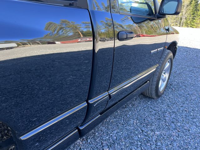 902718-27 Dodge Ram 5.7 Hemi 4x4 Rumble Bee limeted edition - 2004