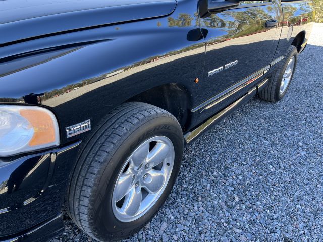 902718-24 Dodge Ram 5.7 Hemi 4x4 Rumble Bee limeted edition - 2004