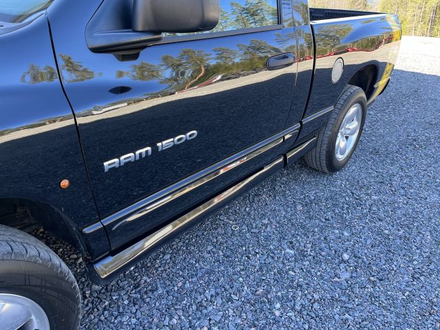902718-25 Dodge Ram 5.7 Hemi 4x4 Rumble Bee limeted edition - 2004