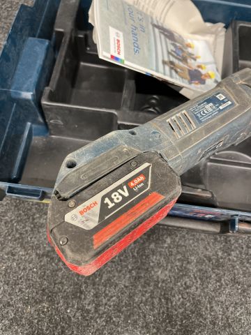 902929-2 Multimachine Bosch GOP 18V-28