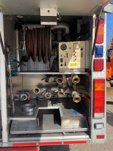 892577-15 Brandbil Volvo FL10 4*2 - 1998