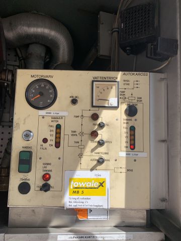 892577-18 Brandbil Volvo FL10 4*2 - 1998