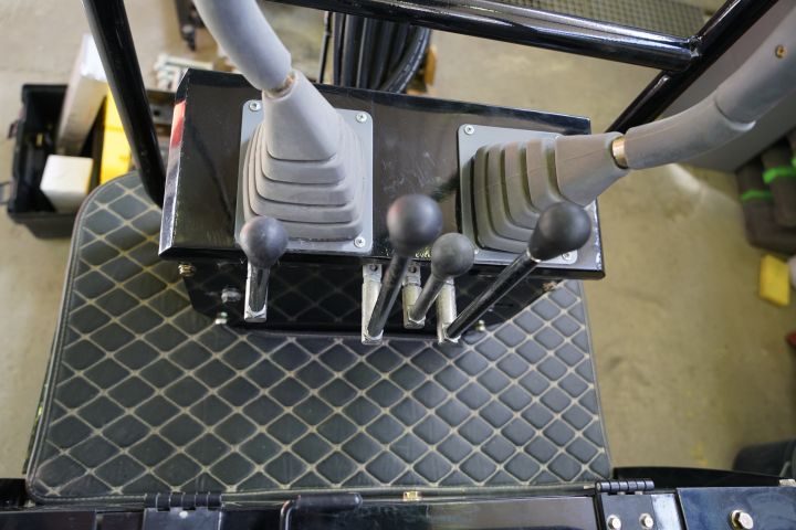 894207-11 Mini excavator Hightop Machinery HT10, 2021