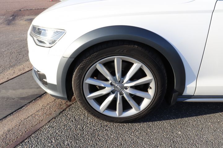 704102-17 Audi A6 allroad quattro 3.0 TDI V6 - 2017
