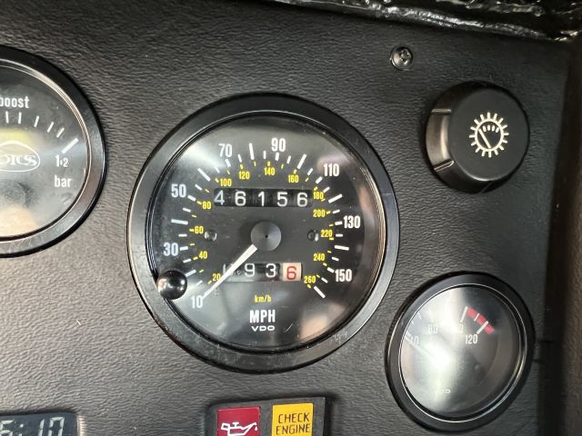 895191-17 Lotus Esprit Turbo USA model - 1989