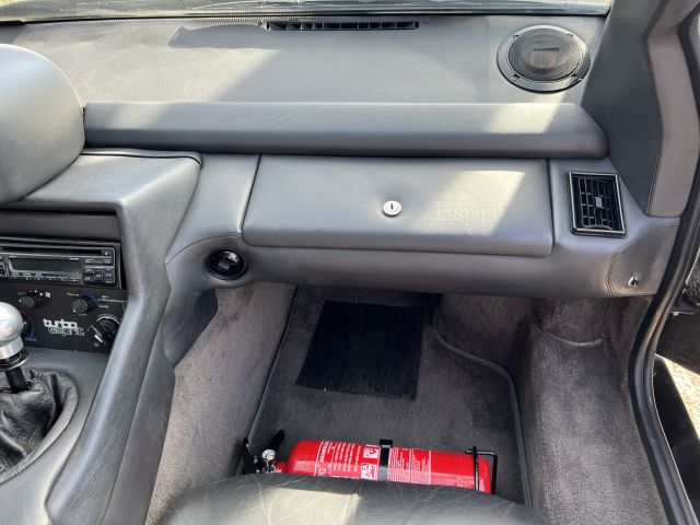 895191-24 Lotus Esprit Turbo USA model - 1989