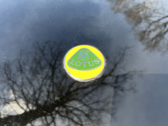 895191-28 Lotus Esprit Turbo USA model - 1989