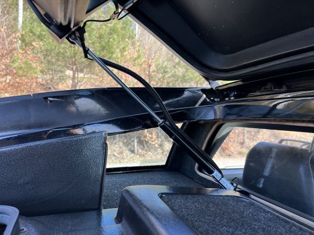 895191-37 Lotus Esprit Turbo USA model - 1989