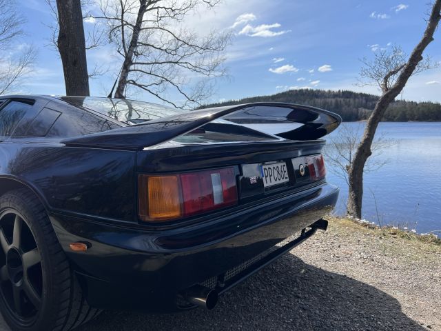 895191-46 Lotus Esprit Turbo USA model - 1989