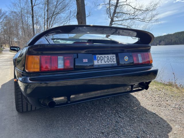 895191-47 Lotus Esprit Turbo USA model - 1989