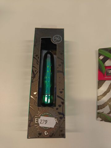 888568-6 Intimate products for women