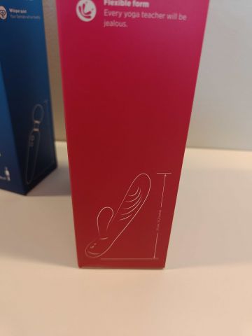 888570-4 Intimprodukter för kvinnor