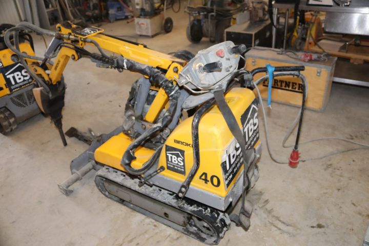 903049-3 Excavation robot Brokk 40 - 2000