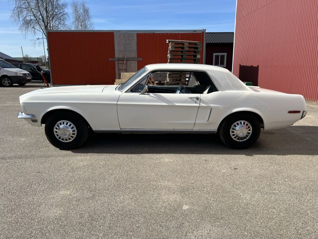 895193-2 Ford Mustang Hardtop 4.7 V8 - 1968