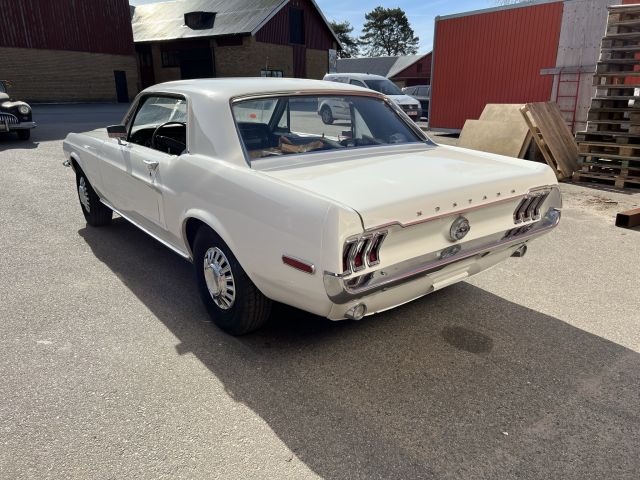 895193-3 Ford Mustang Hardtop 4.7 V8 - 1968